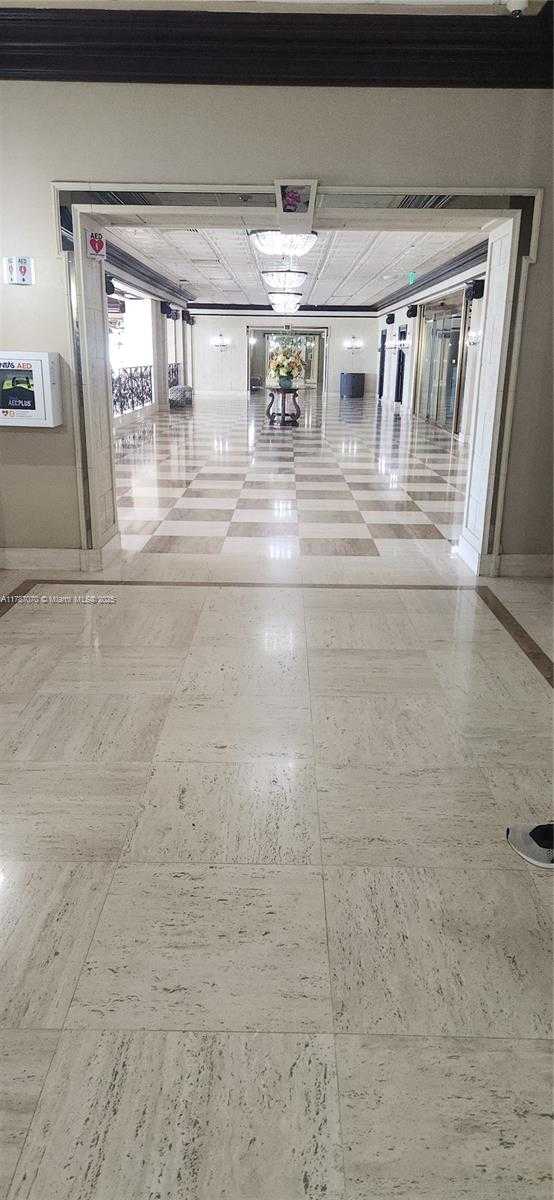 Imagen de Pequeño Objeto