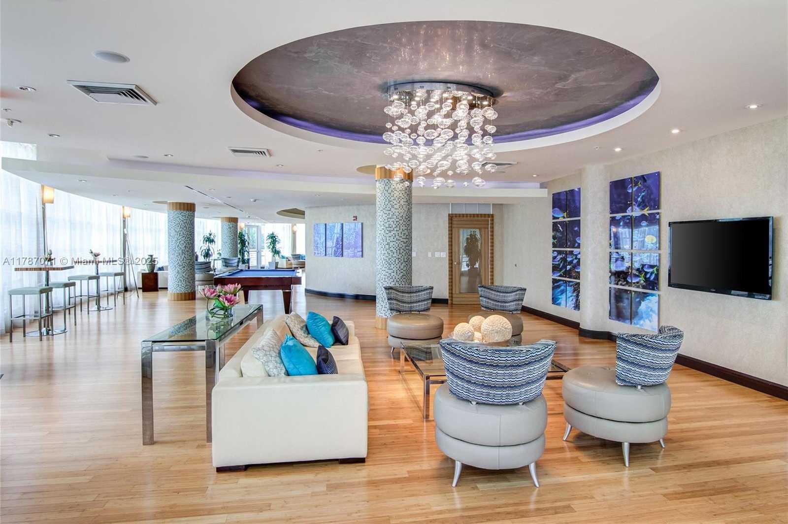 Small Image of 244 BISCAYNE BLVD #3007, Miami Number 40