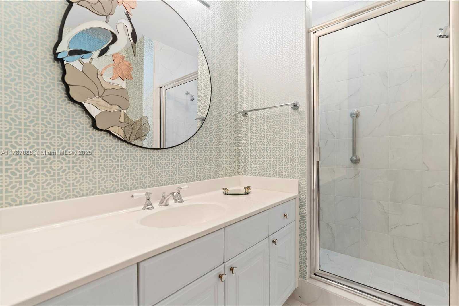 Small Image of 3600 YACHT CLUB DR #2001, Aventura Number 26