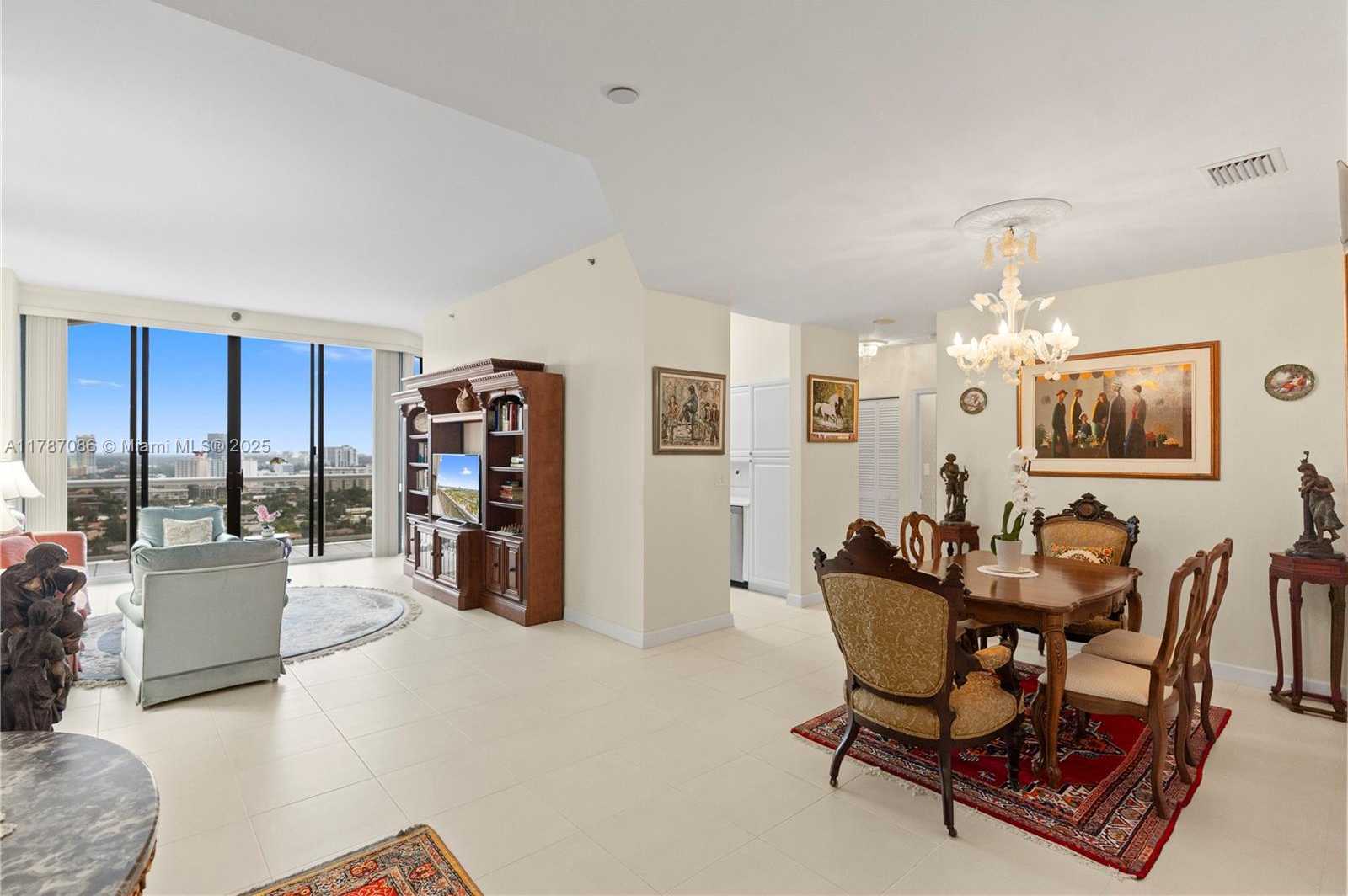 Small Image of 3600 YACHT CLUB DR #2001, Aventura Number 3