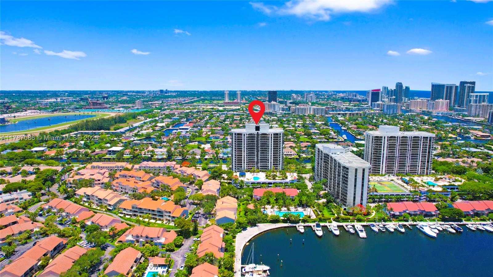 Small Image of 3600 YACHT CLUB DR #2001, Aventura Number 50