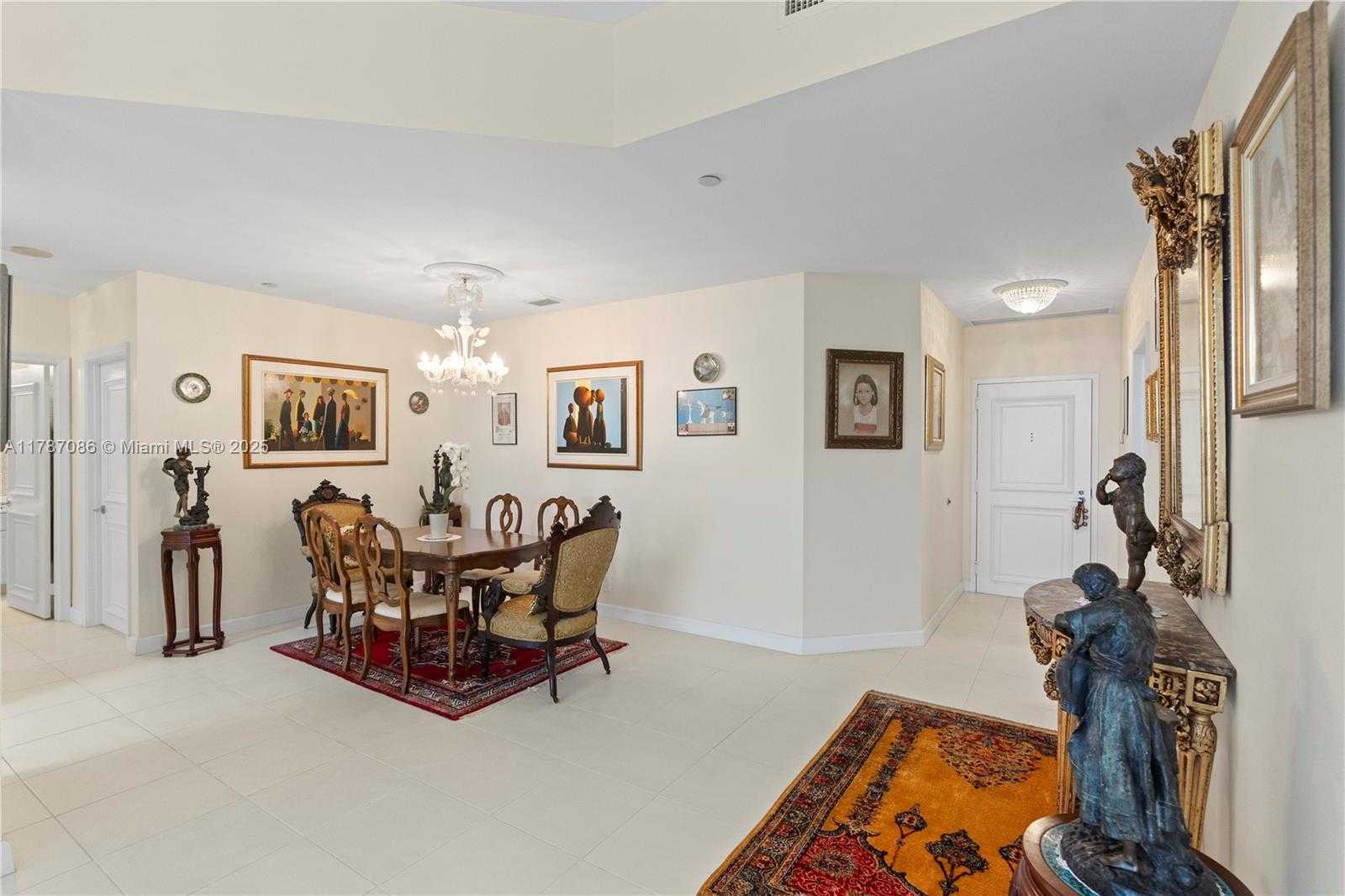 Small Image of 3600 YACHT CLUB DR #2001, Aventura Number 8