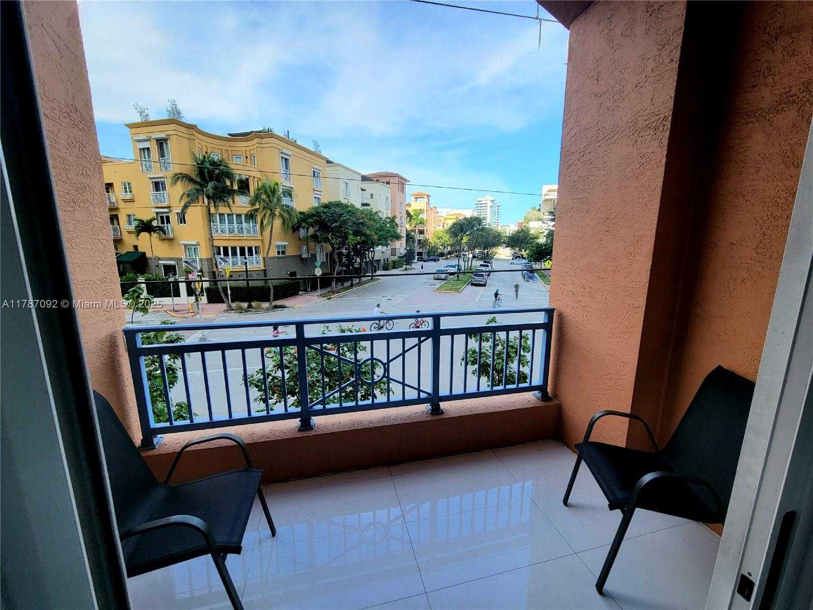 Small Image of 90 ALTON RD #TH-1, Miami Beach Number 21