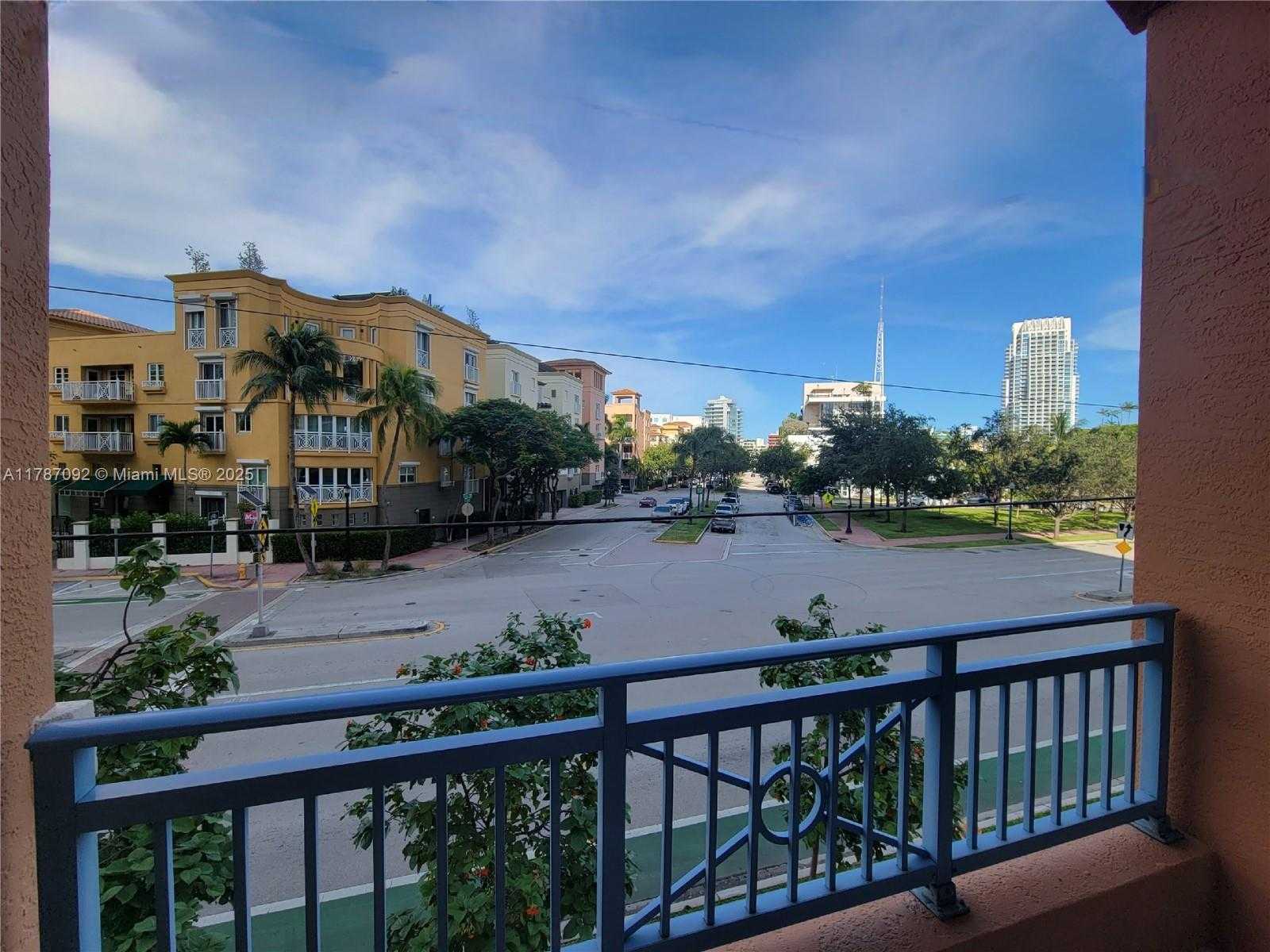Small Image of 90 ALTON RD #TH-1, Miami Beach Number 22