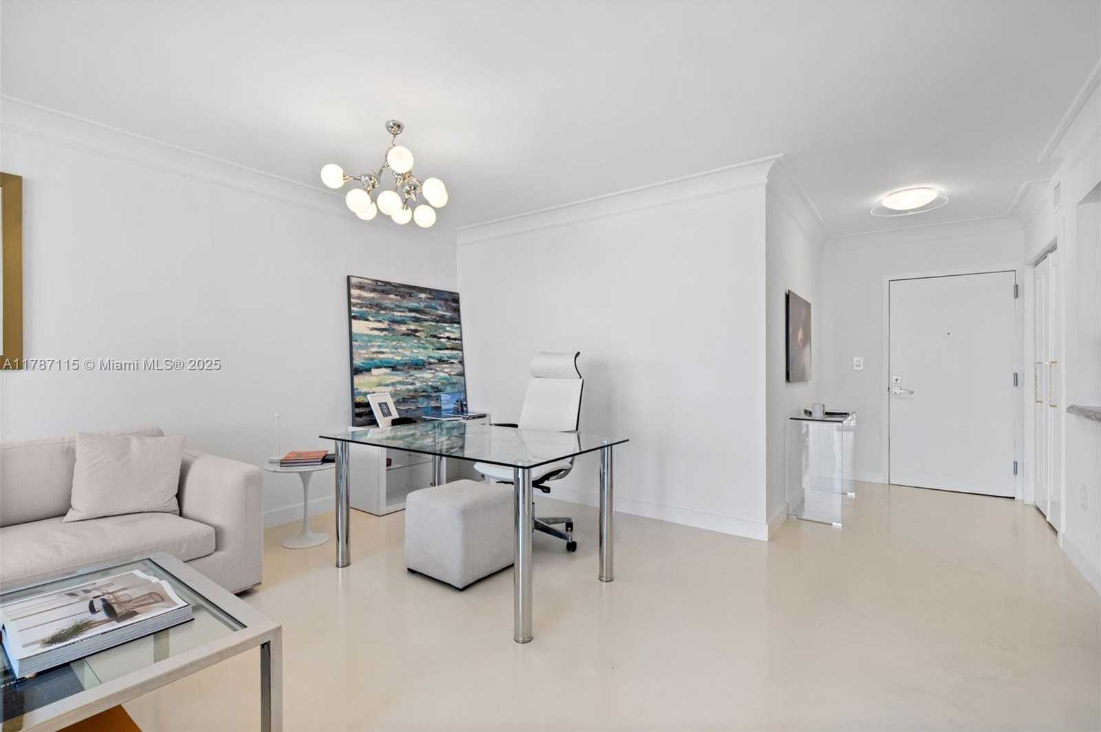 Small Image of 90 ALTON RD #907, Miami Beach Number 3