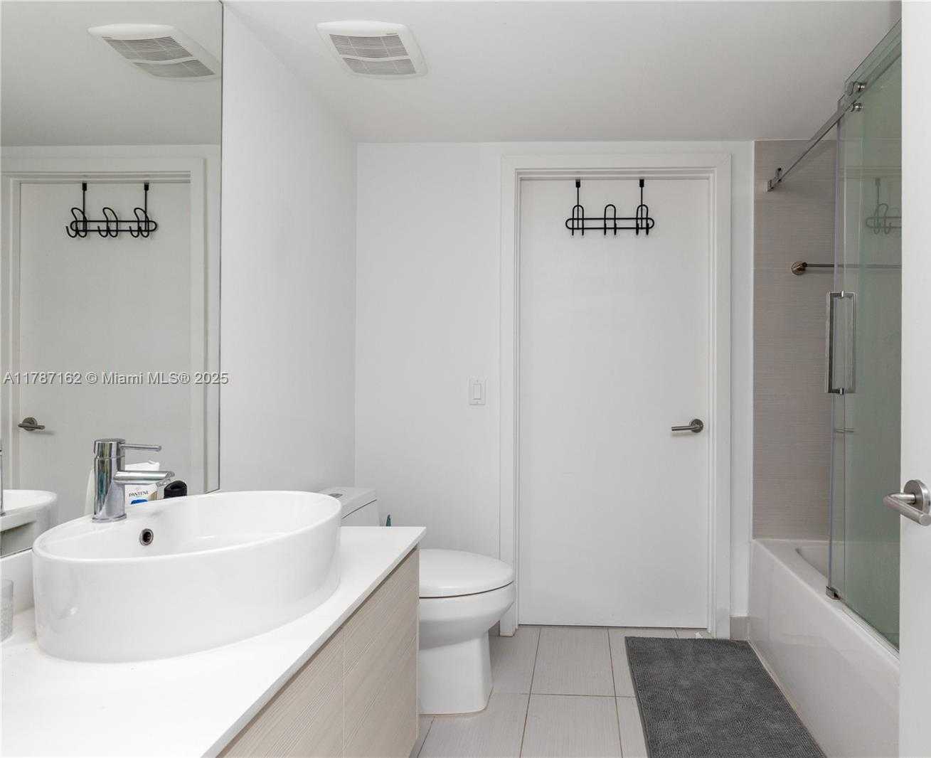 Small Image of 4250 BISCAYNE BLVD #709, Miami Number 6