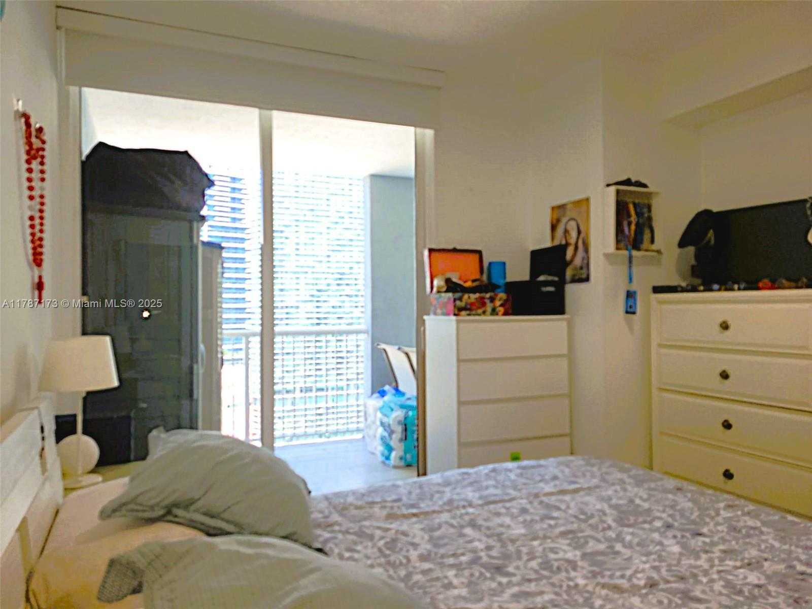 Small Image of 170 #2907, Miami Number 14