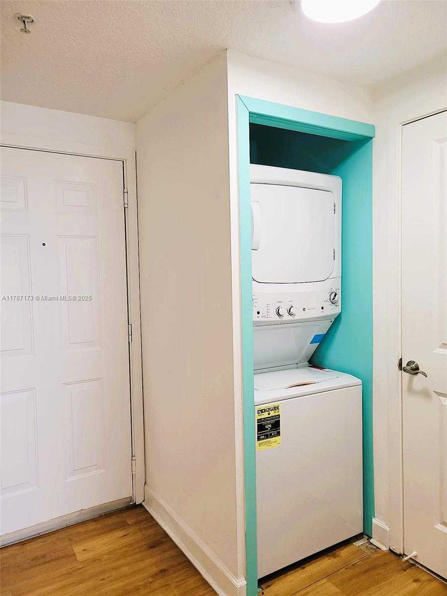 Small Image of 170 #2907, Miami Number 24
