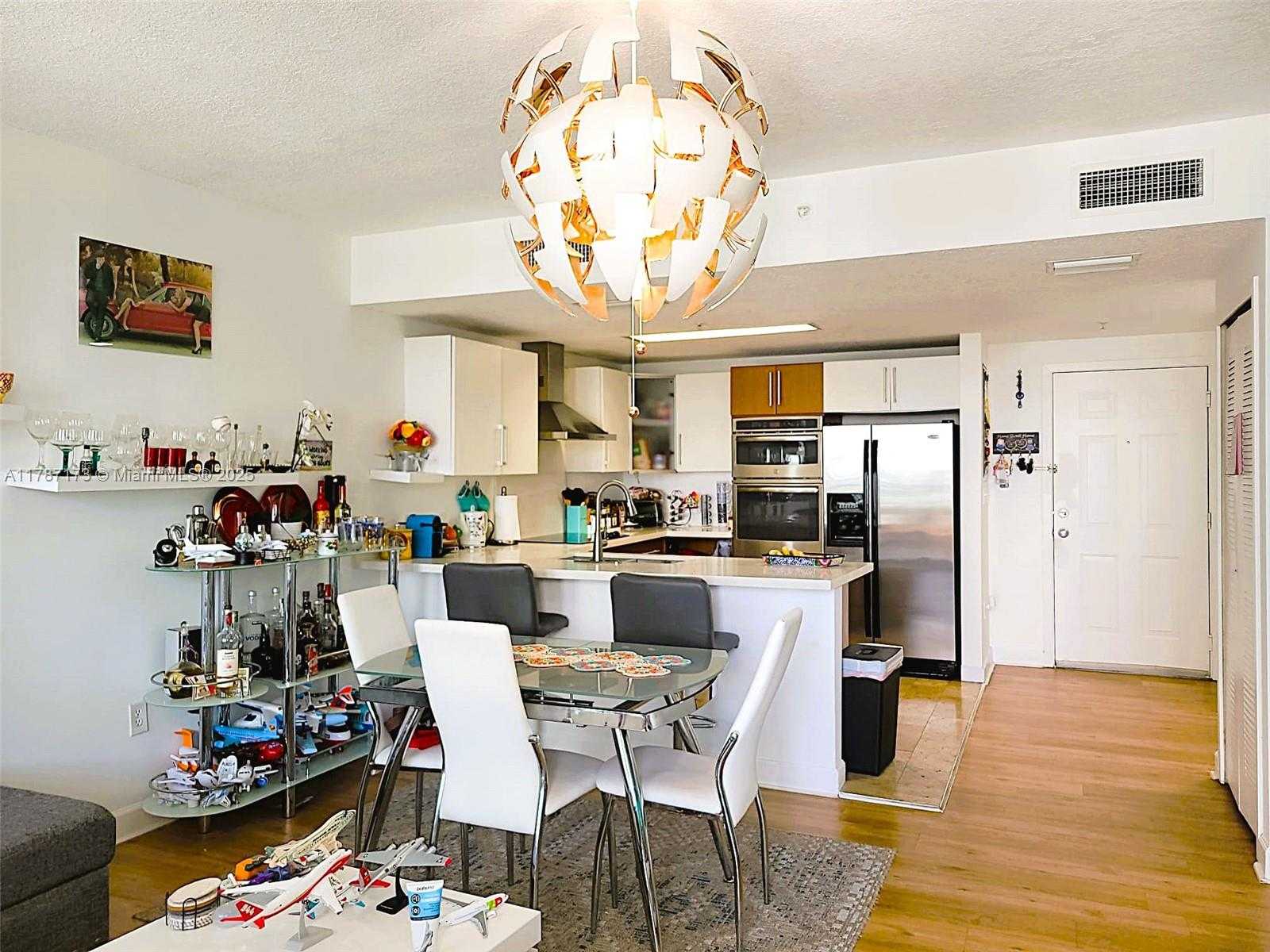 Small Image of 170 #2907, Miami Number 5