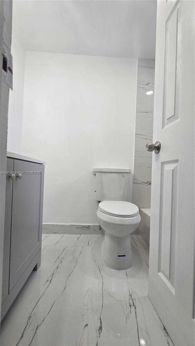 Small Image of 13500 NORTH EAST 3RD CT #114, North Miami Number 25