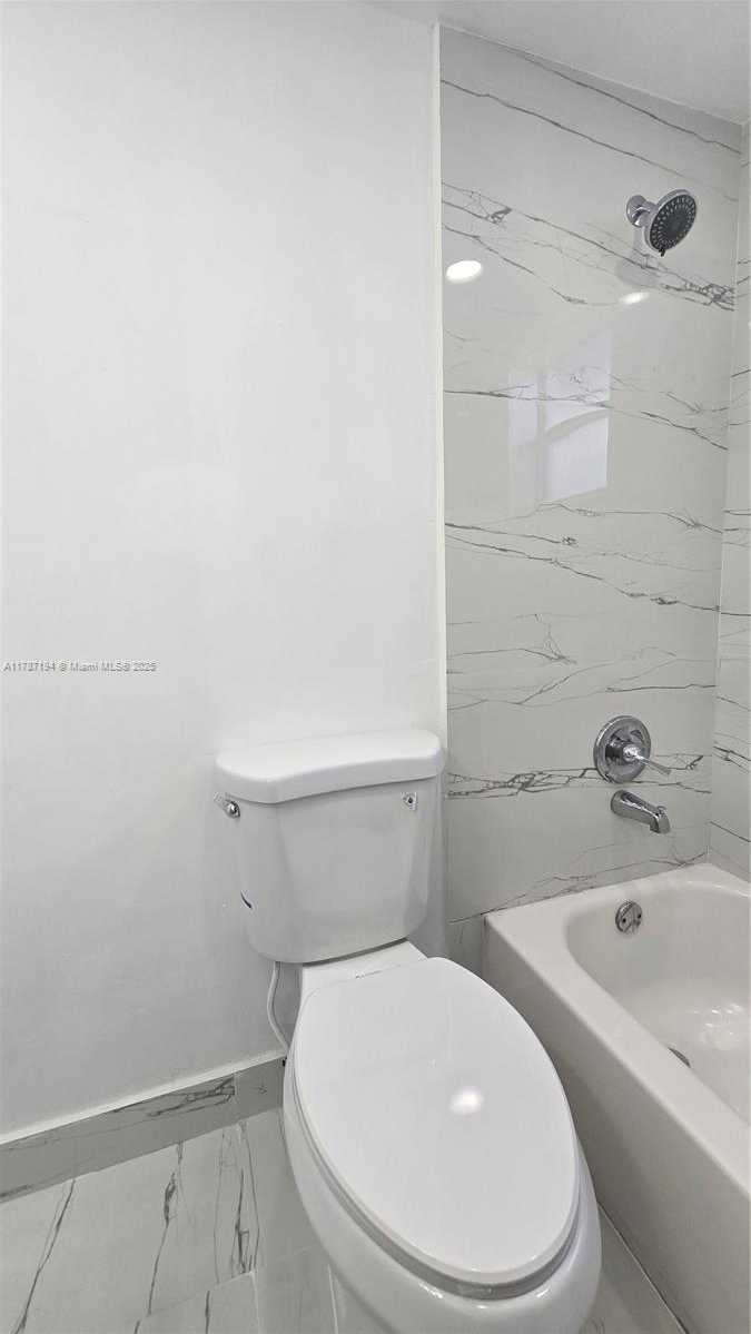 Small Image of 13500 NORTH EAST 3RD CT #114, North Miami Number 26