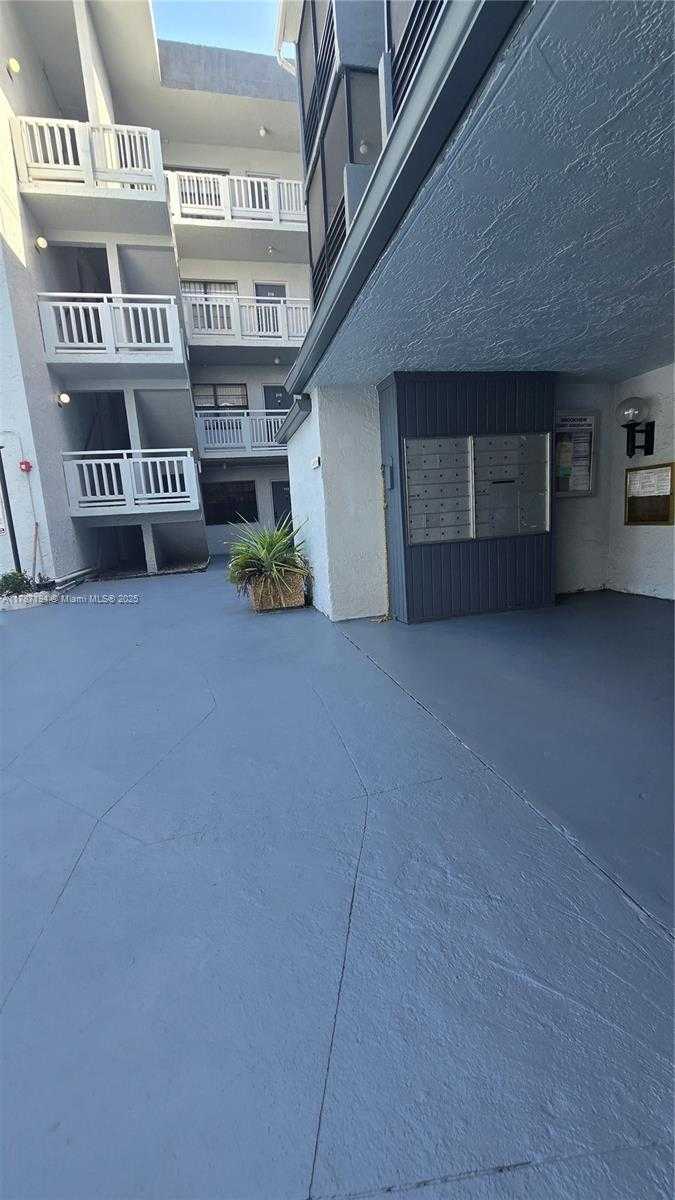 Small Image of 13500 NORTH EAST 3RD CT #114, North Miami Number 32