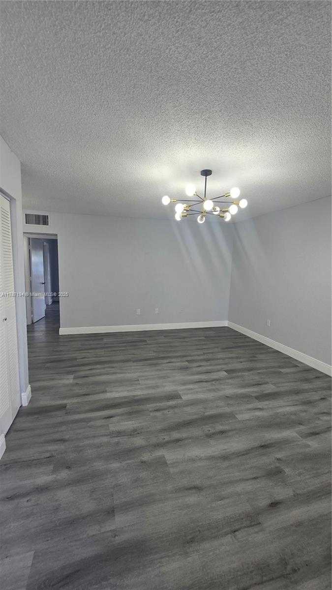 Small Image of 13500 NORTH EAST 3RD CT #114, North Miami Number 4