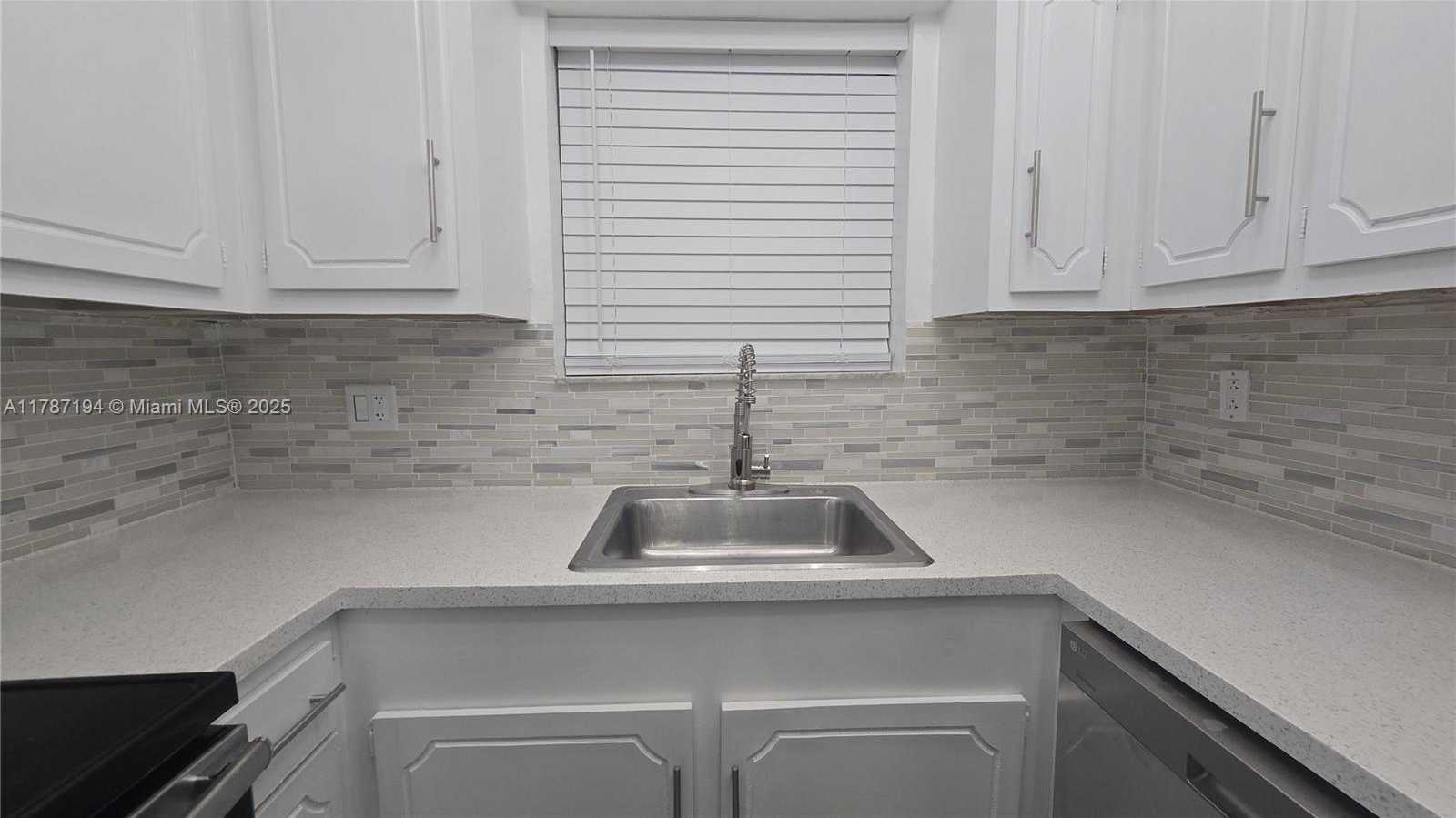 Small Image of 13500 NORTH EAST 3RD CT #114, North Miami Number 42