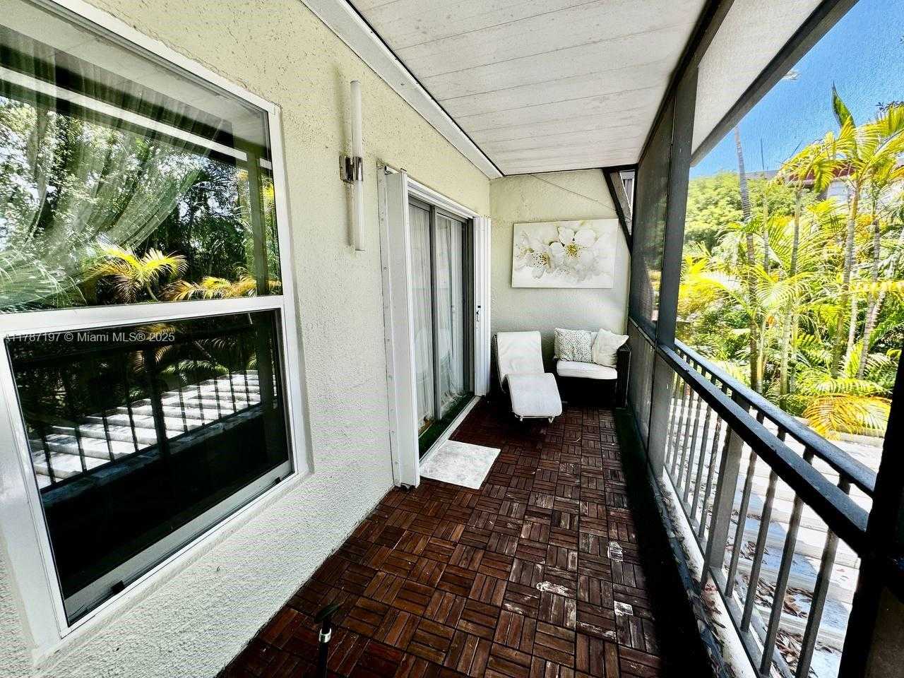 Small Image of 1001 THREE ISLANDS BLVD #331, Hallandale Beach Number 21
