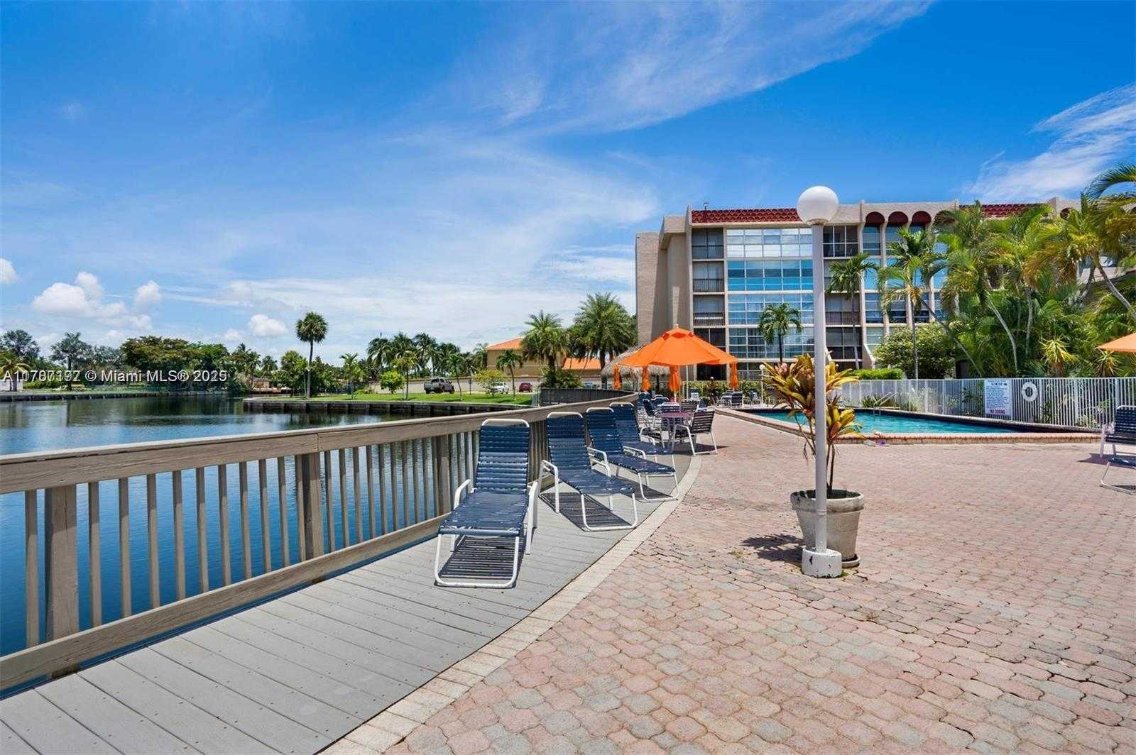 Small Image of 1001 THREE ISLANDS BLVD #331, Hallandale Beach Number 39