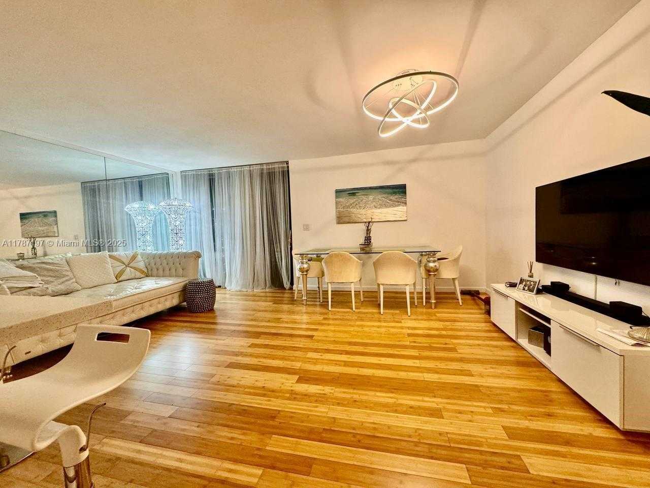 Small Image of 1001 THREE ISLANDS BLVD #331, Hallandale Beach Number 4