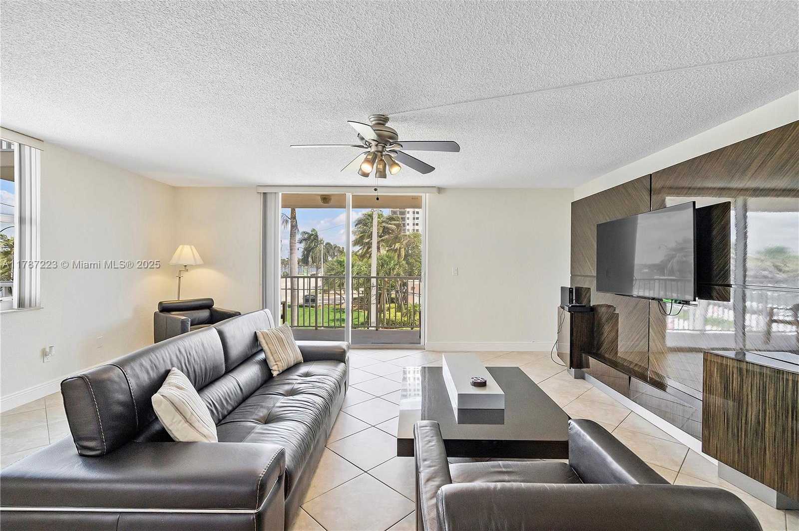 Small Image of 1401 SOUTH OCEAN DR #301, Hollywood Number 17