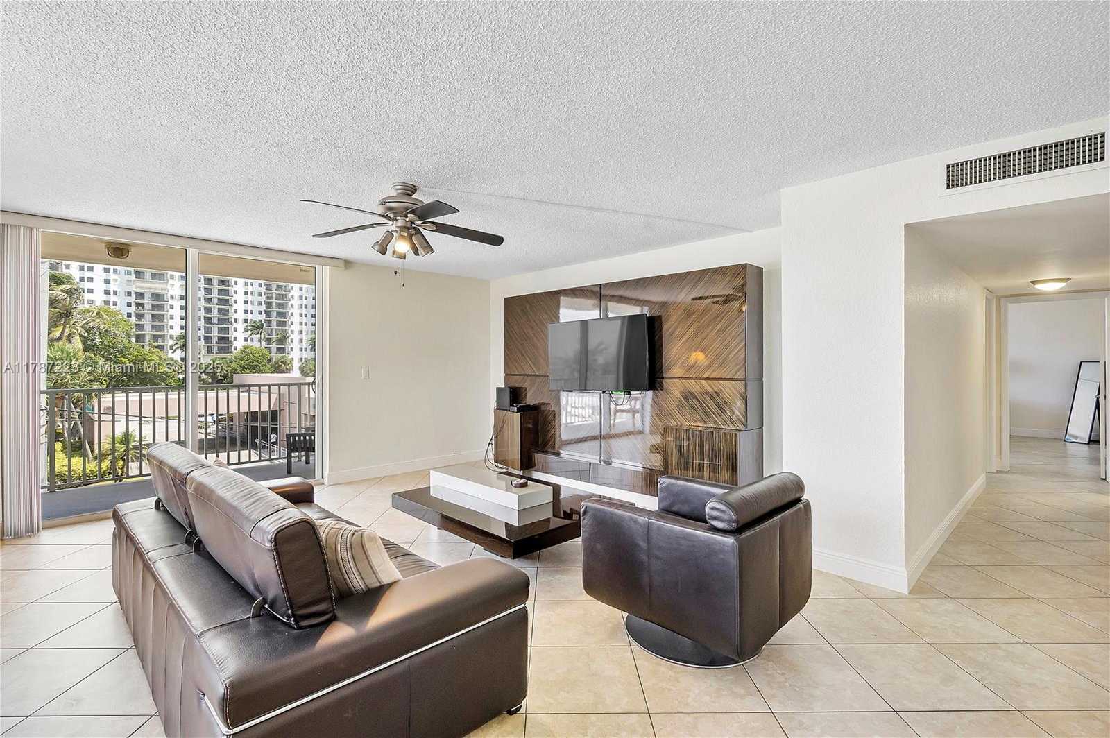 Small Image of 1401 SOUTH OCEAN DR #301, Hollywood Number 18