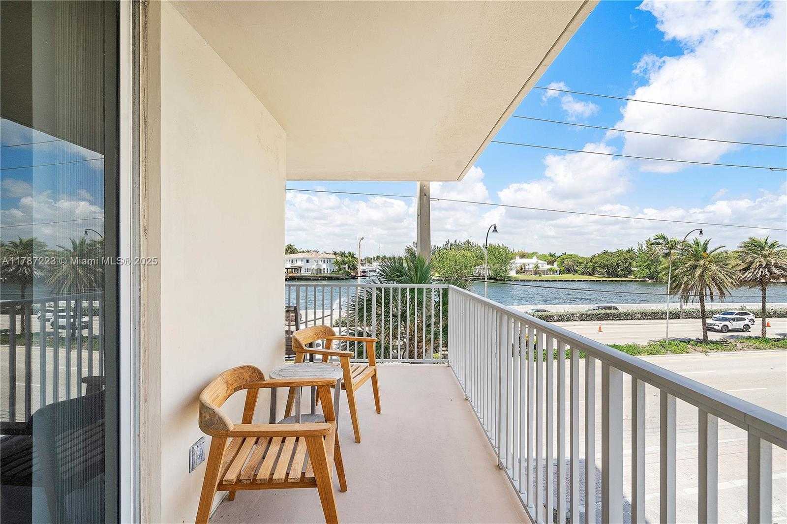 Small Image of 1401 SOUTH OCEAN DR #301, Hollywood Number 30