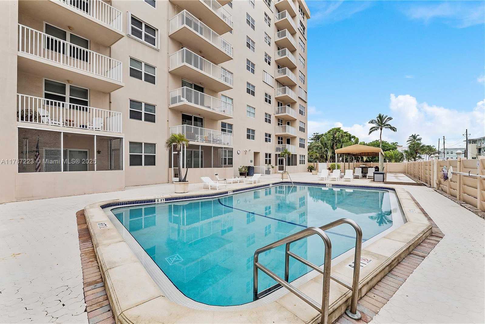 Small Image of 1401 SOUTH OCEAN DR #301, Hollywood Number 34