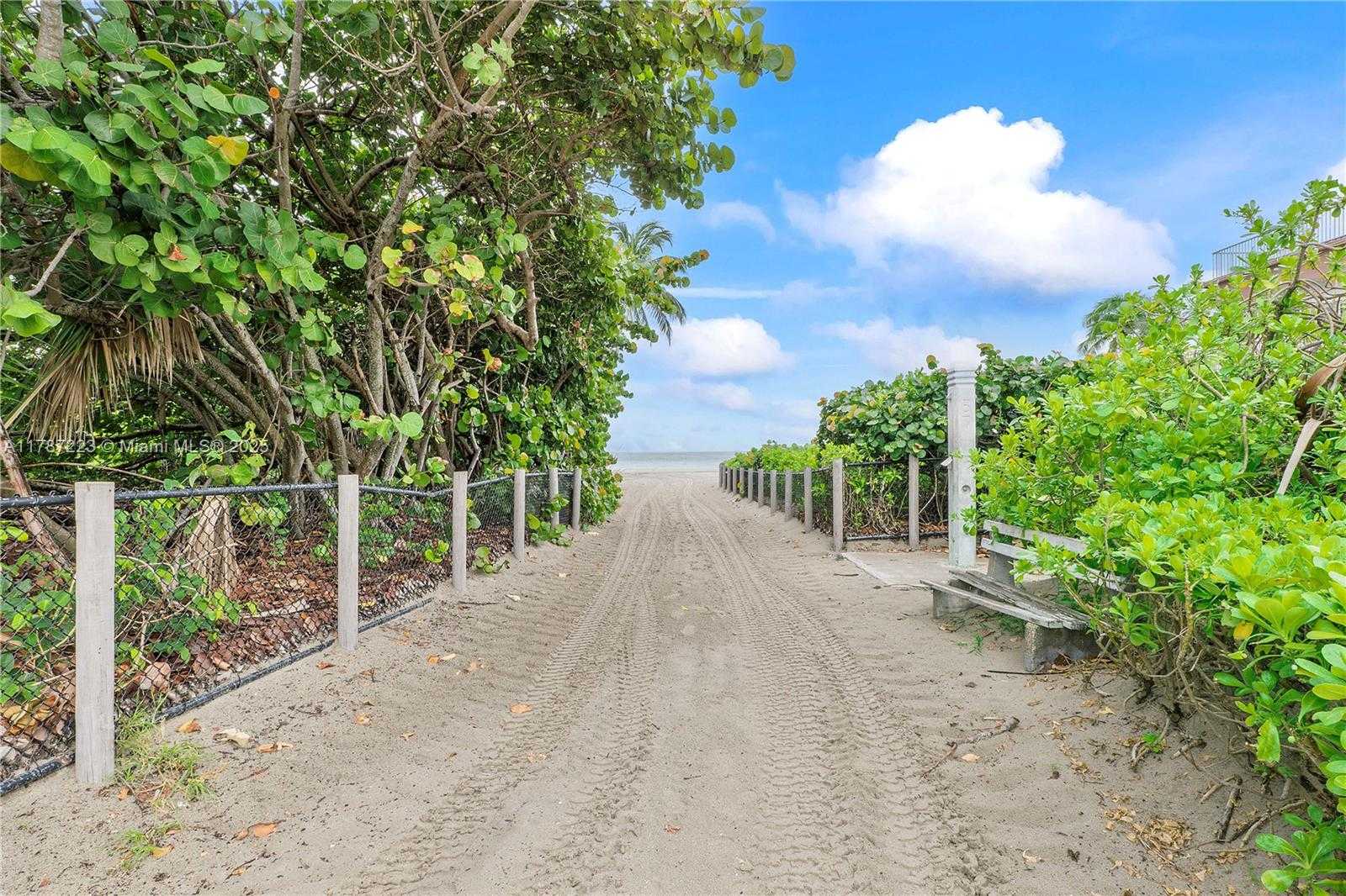 Small Image of 1401 SOUTH OCEAN DR #301, Hollywood Number 42