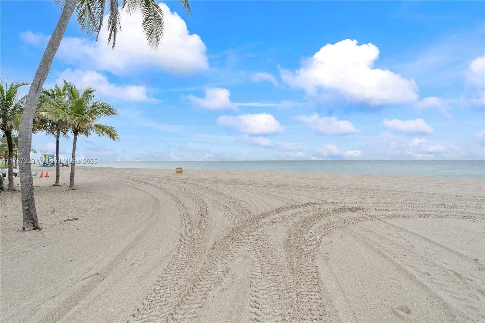 Small Image of 1401 SOUTH OCEAN DR #301, Hollywood Number 43