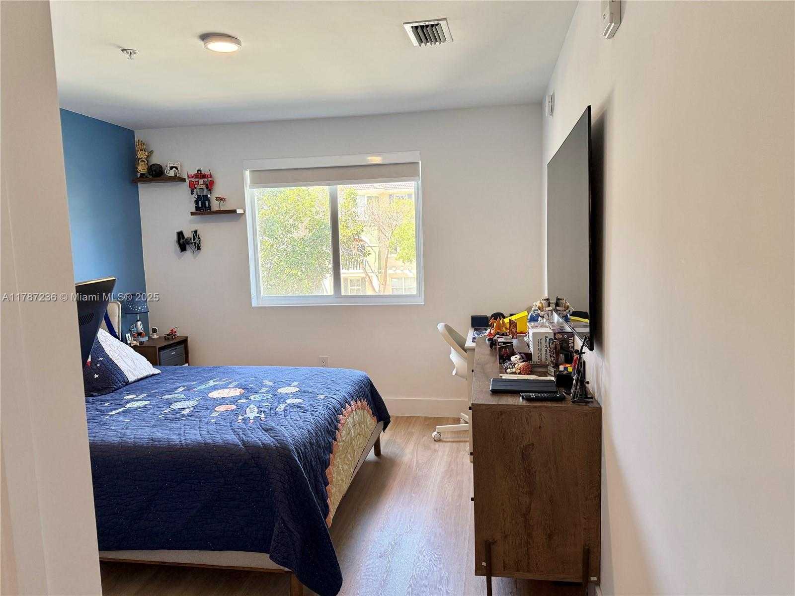 Small Image of 10950 NORTH WEST 82ND ST #205, Doral Number 20