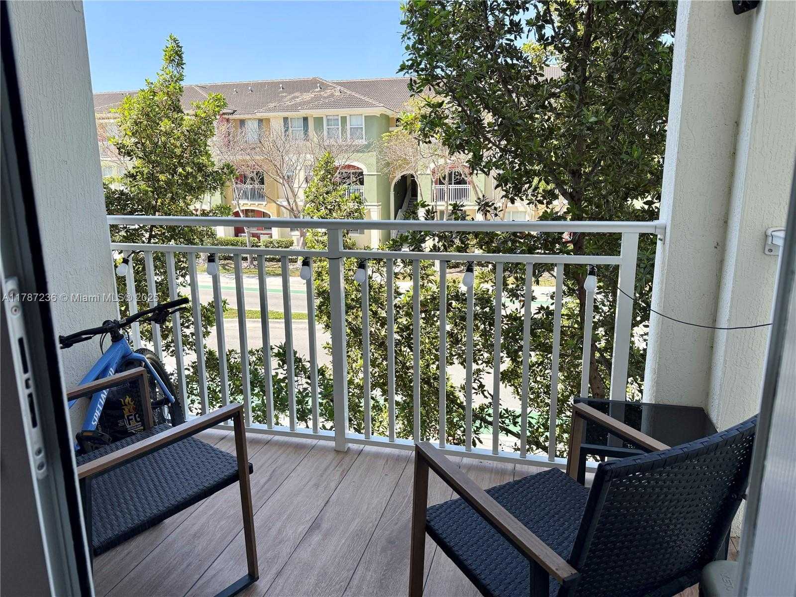 Small Image of 10950 NORTH WEST 82ND ST #205, Doral Number 3