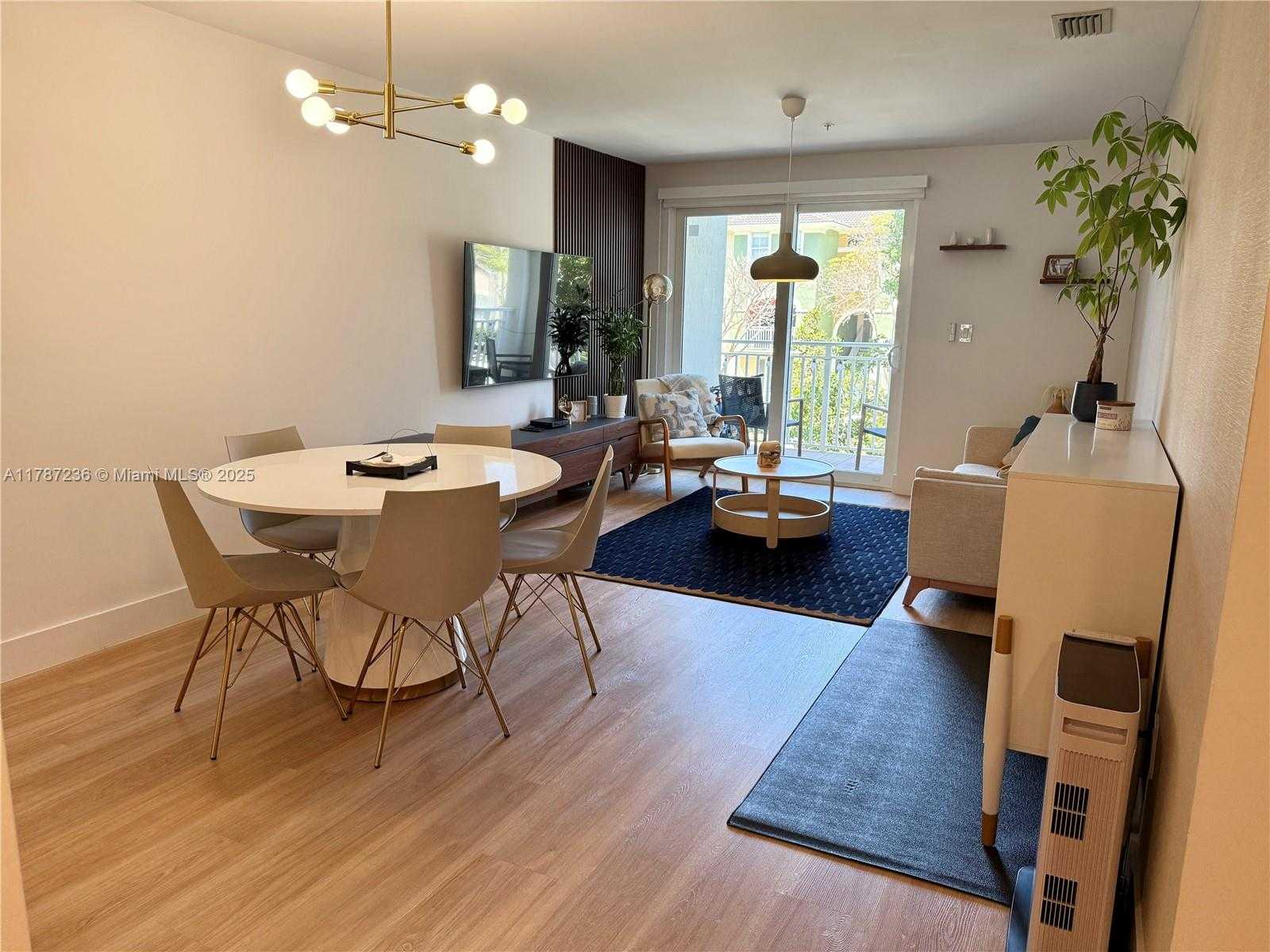 Small Image of 10950 NORTH WEST 82ND ST #205, Doral Number 4