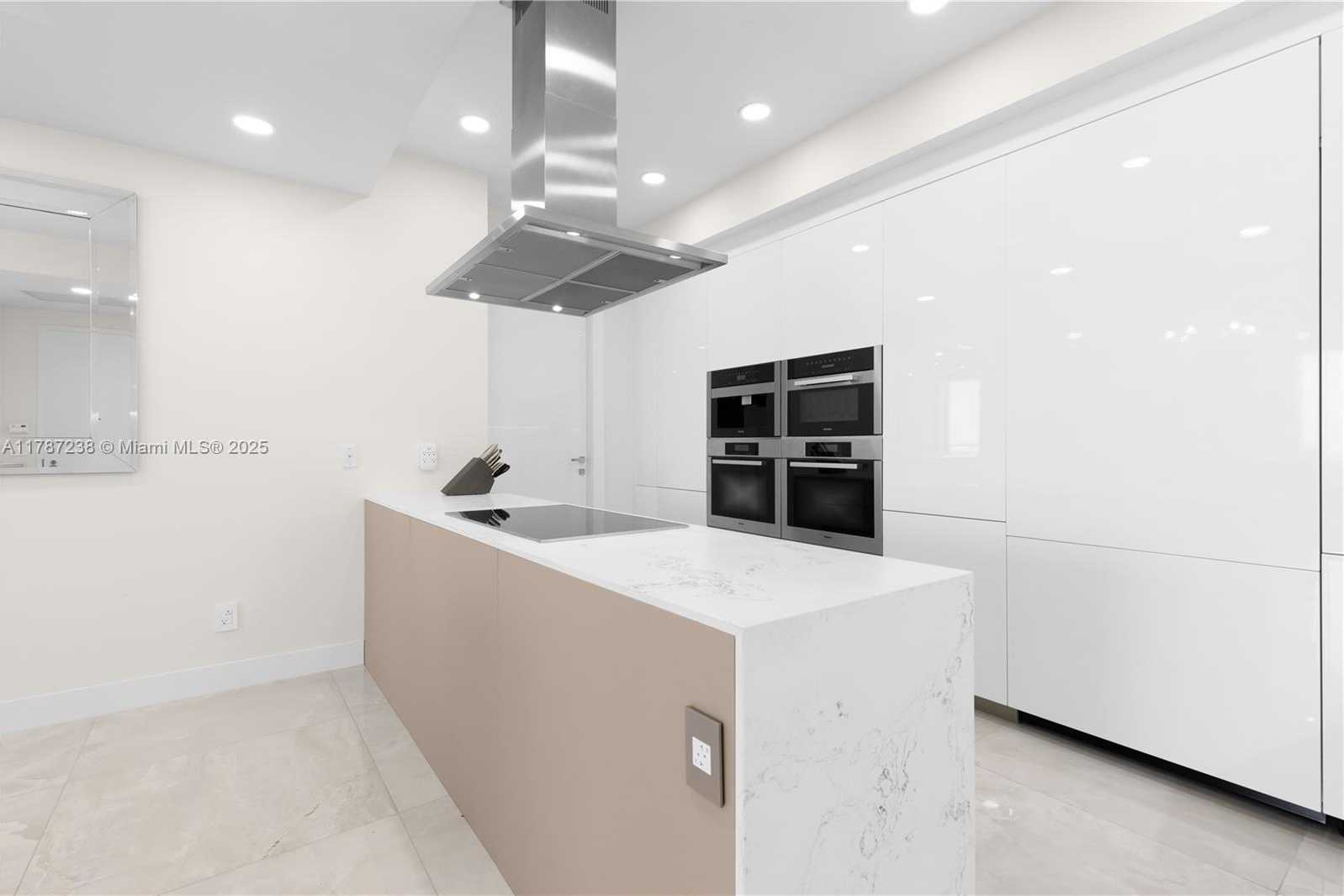 Small Image of 18201 COLLINS AVE #4606, Sunny Isles Beach Number 11