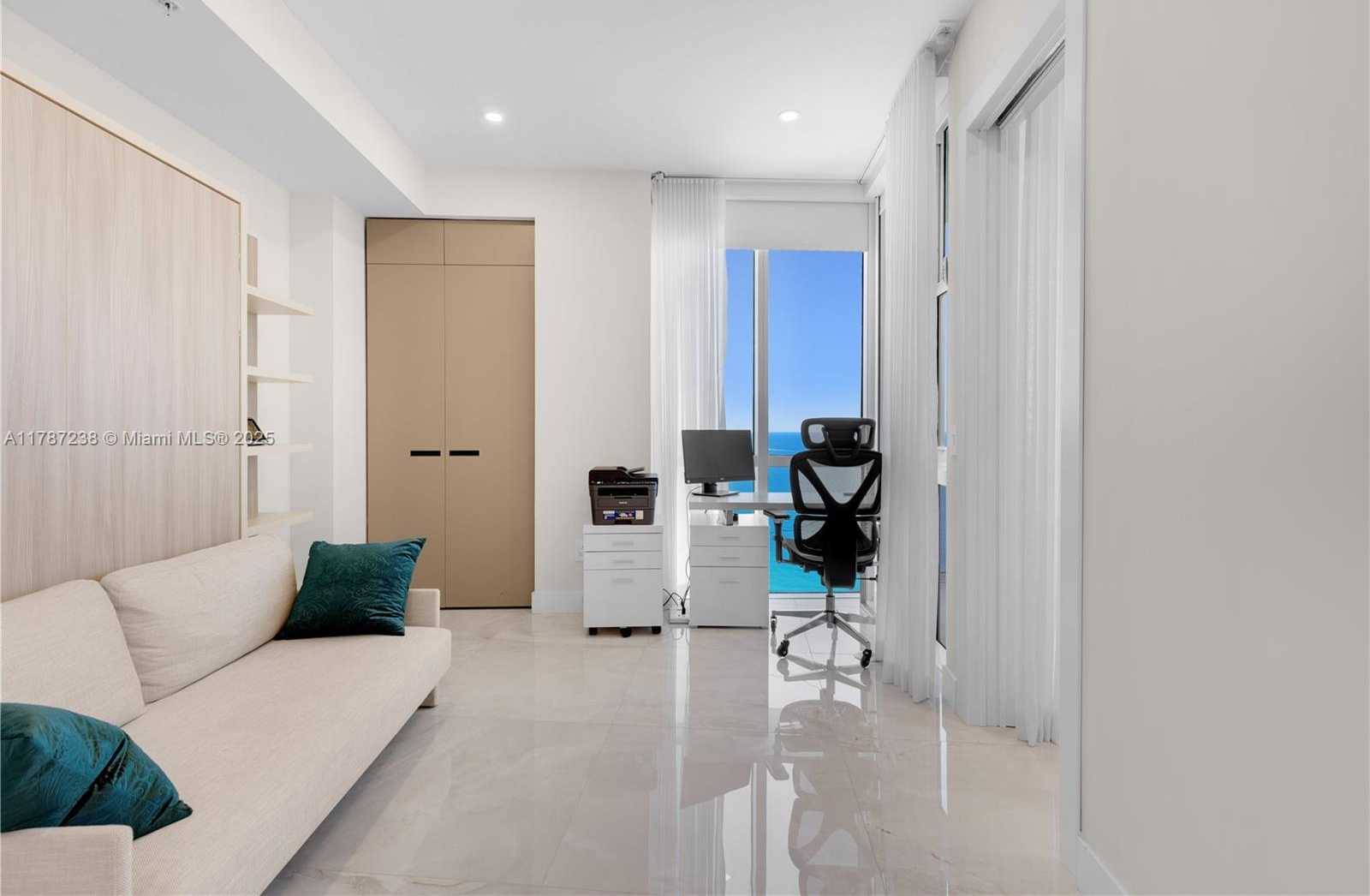 Small Image of 18201 COLLINS AVE #4606, Sunny Isles Beach Number 28