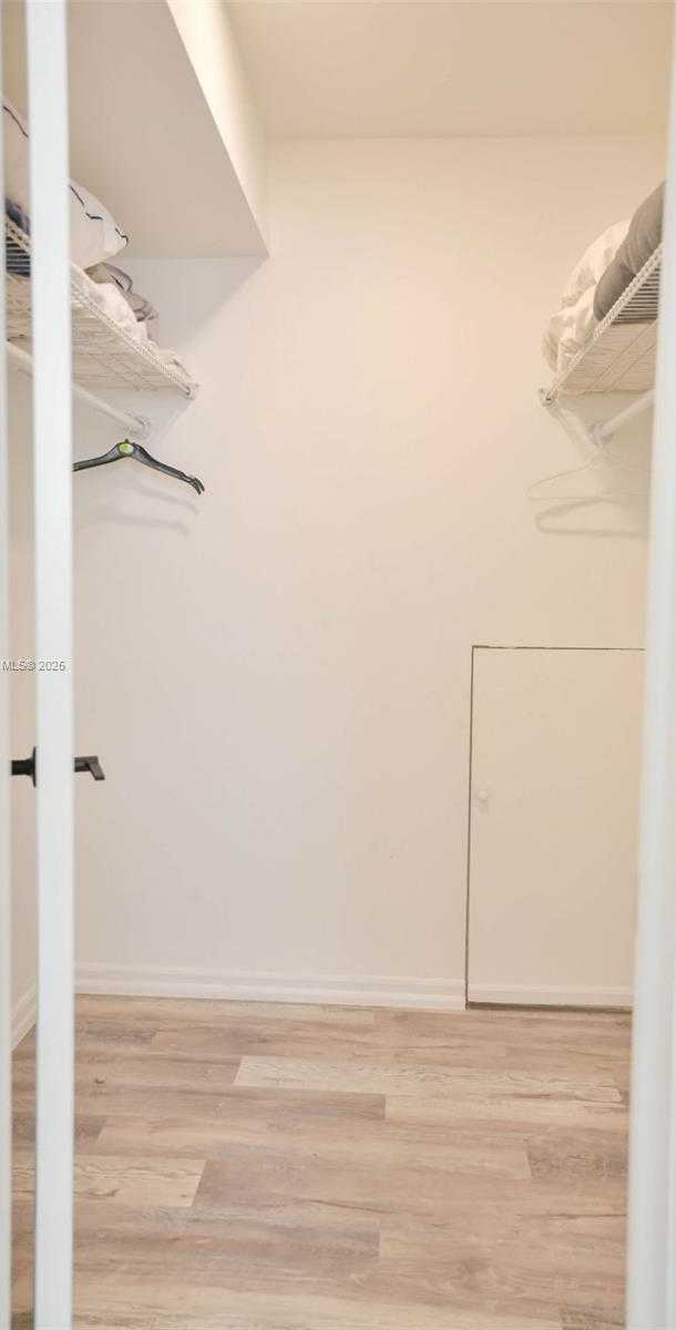 Small Image of 8901 HOLLYBROOK #206, Hollywood Number 12