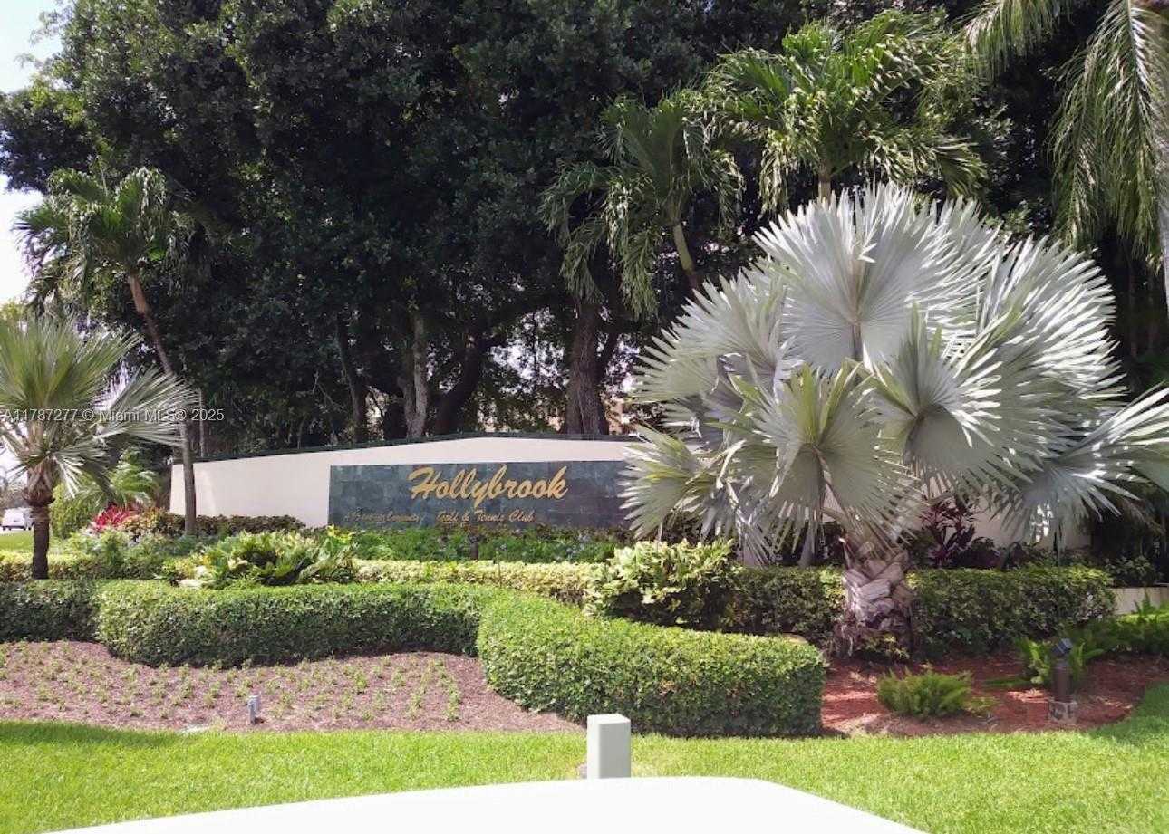 Small Image of 8901 HOLLYBROOK #206, Hollywood Number 33