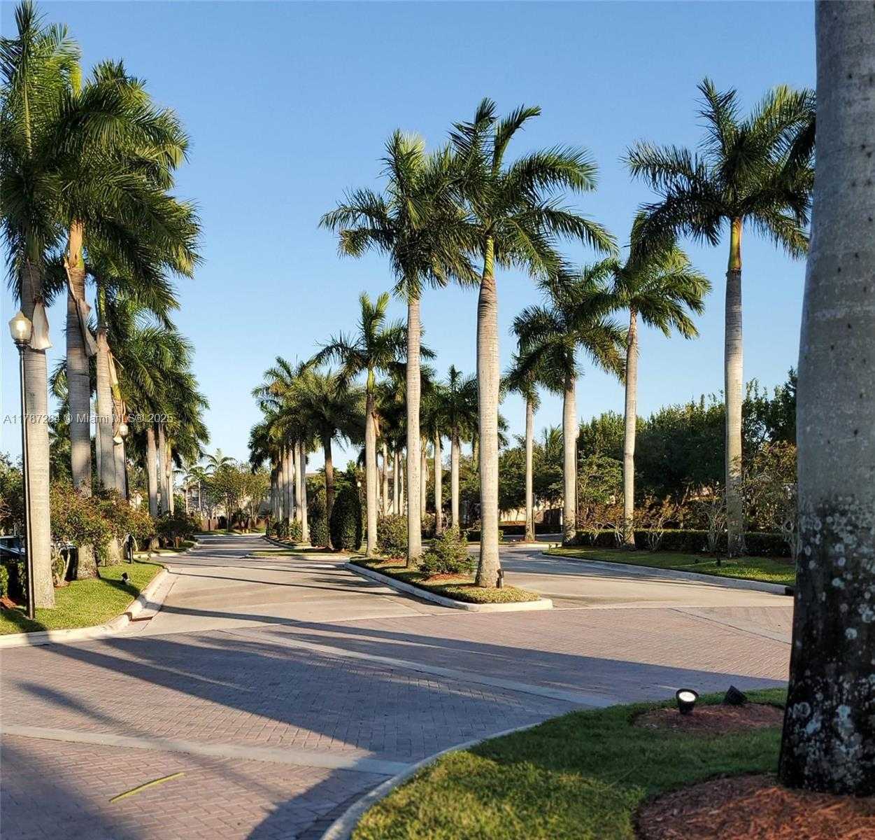 Small Image of 9219 SOUTH WEST 227TH ST #12, Cutler Bay Number 2