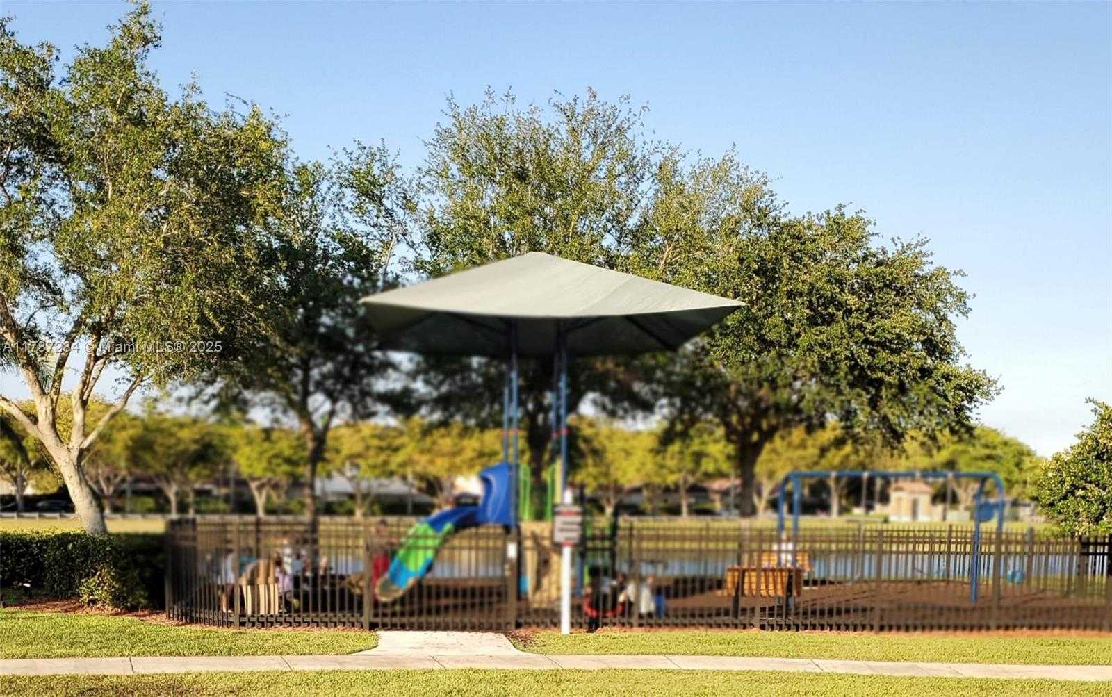 Small Image of 9219 SOUTH WEST 227TH ST #12, Cutler Bay Number 29