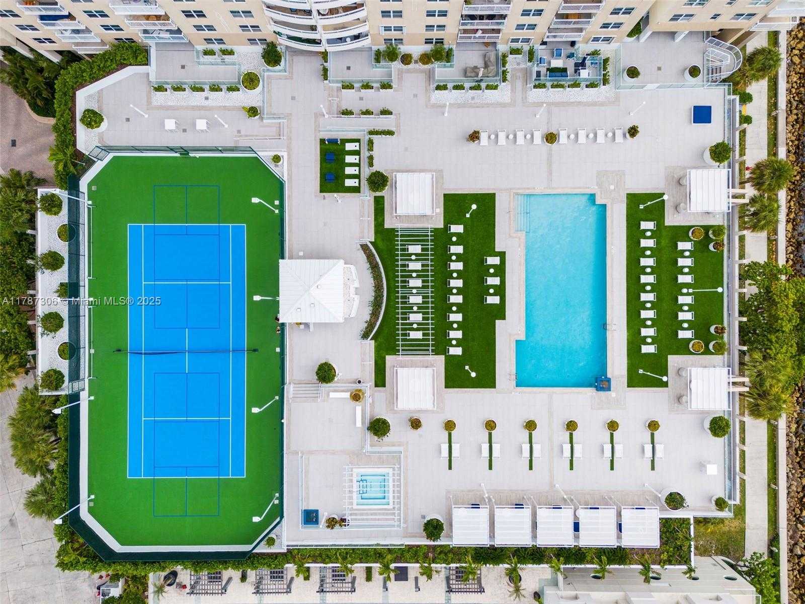 Small Image of 770 CLAUGHTON ISLAND DR #1501, Miami Number 25