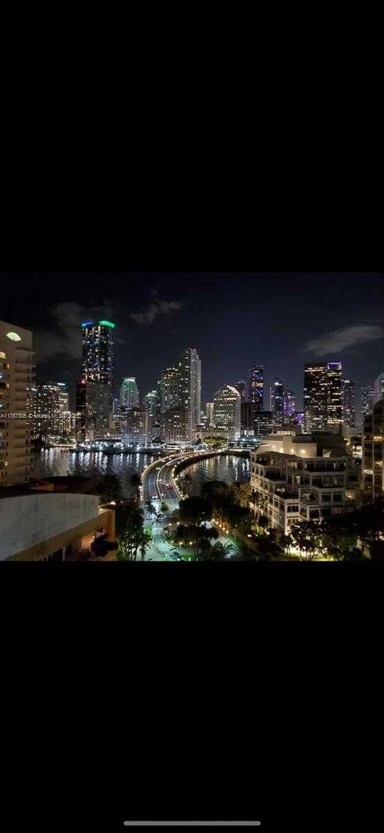 Small Image of 770 CLAUGHTON ISLAND DR #1501, Miami Number 28