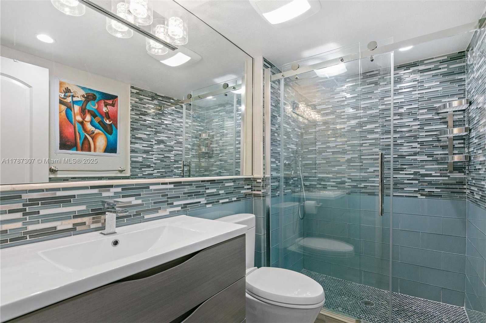 Small Image of 100 BAYVIEW DR #625, Sunny Isles Beach Number 25