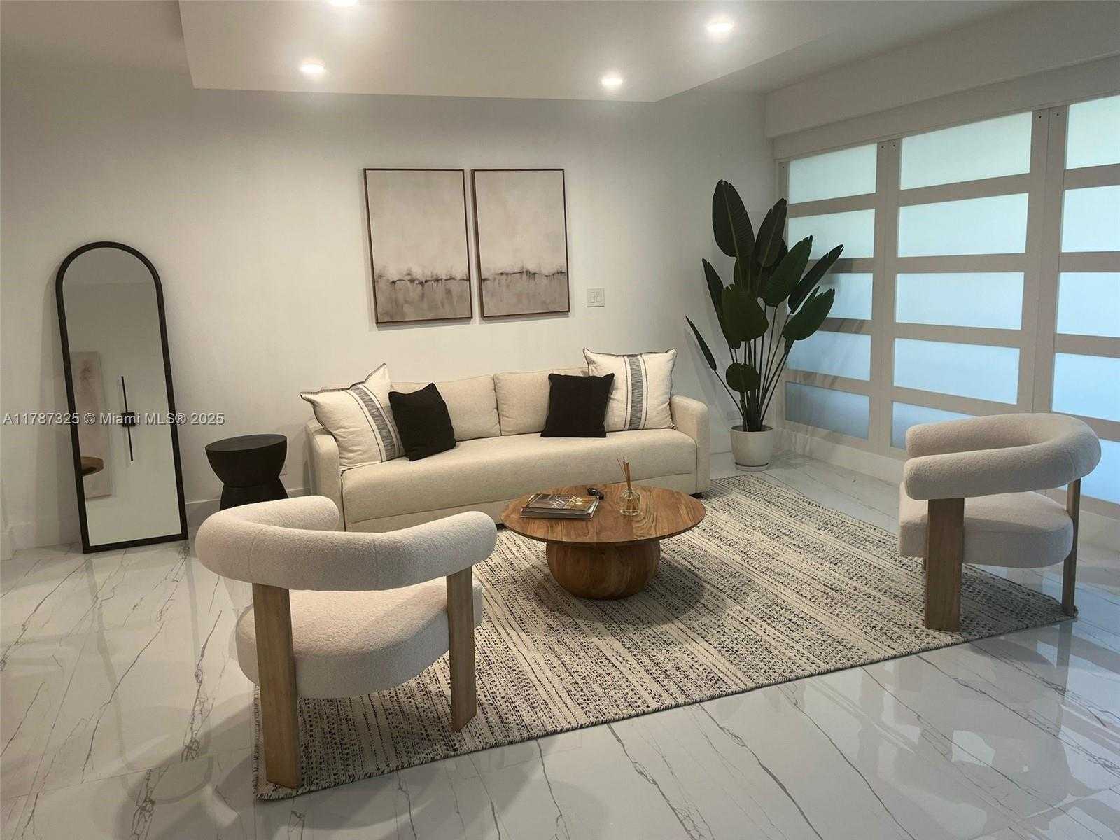 Small Image of 2301 COLLINS AVE #628, Miami Beach Number 15