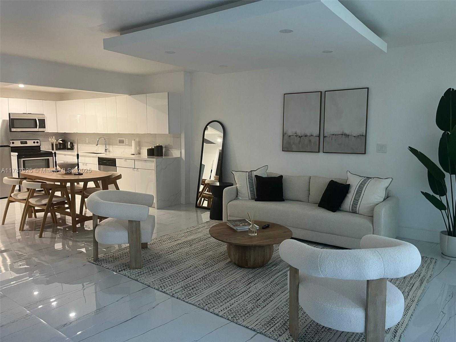 Small Image of 2301 COLLINS AVE #628, Miami Beach Number 16