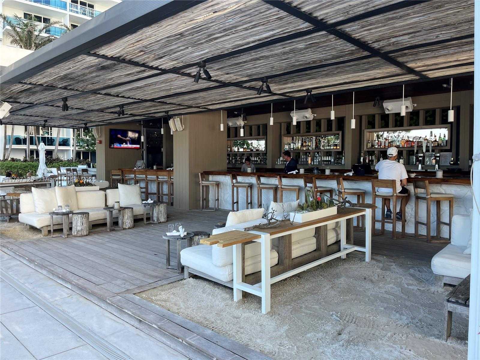 Small Image of 2301 COLLINS AVE #628, Miami Beach Number 23