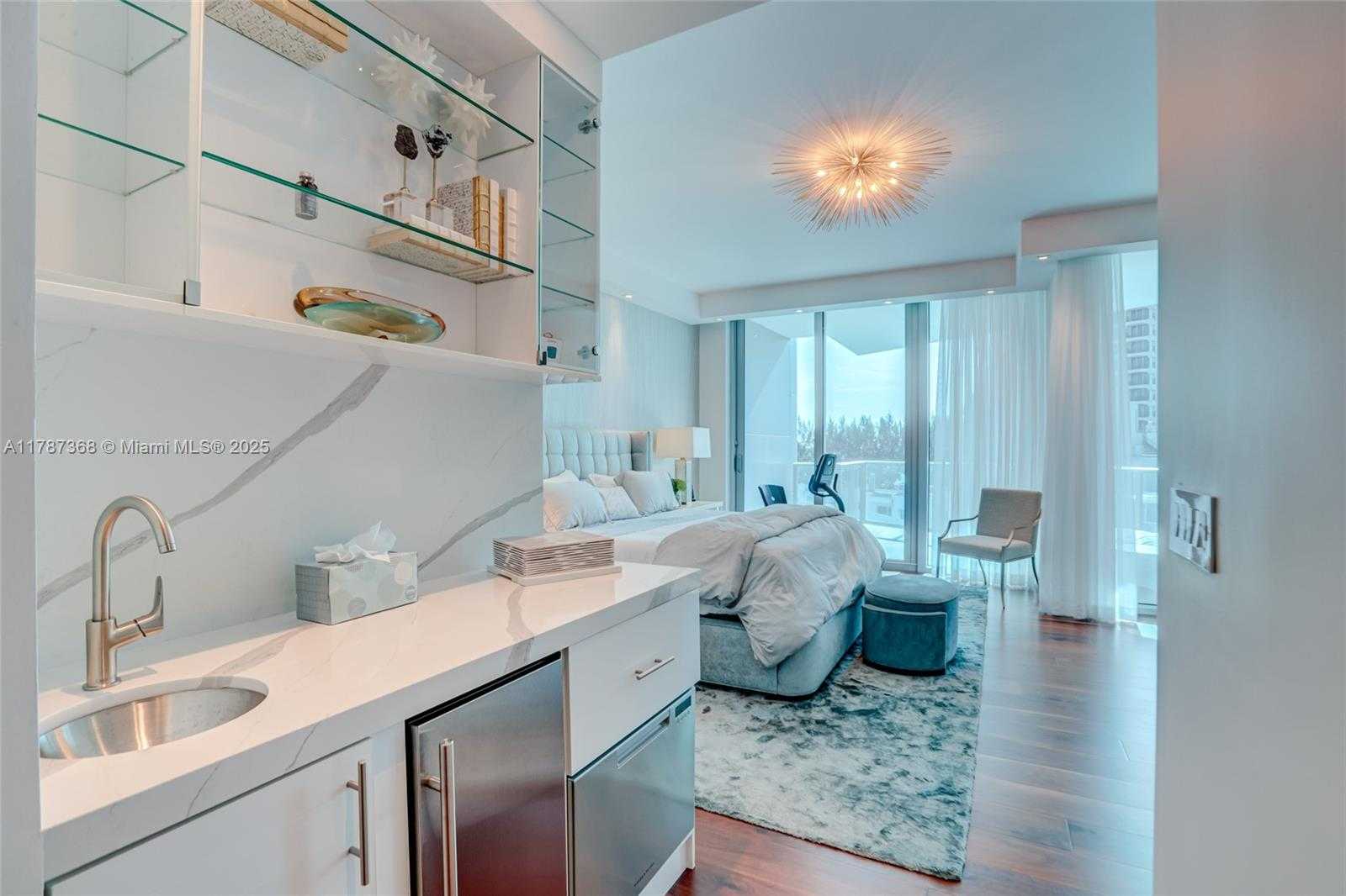 Small Image of 701 NORTH FORT LAUDERDALE BEACH BOULEVARD #405, Fort Lauderdale Number 26