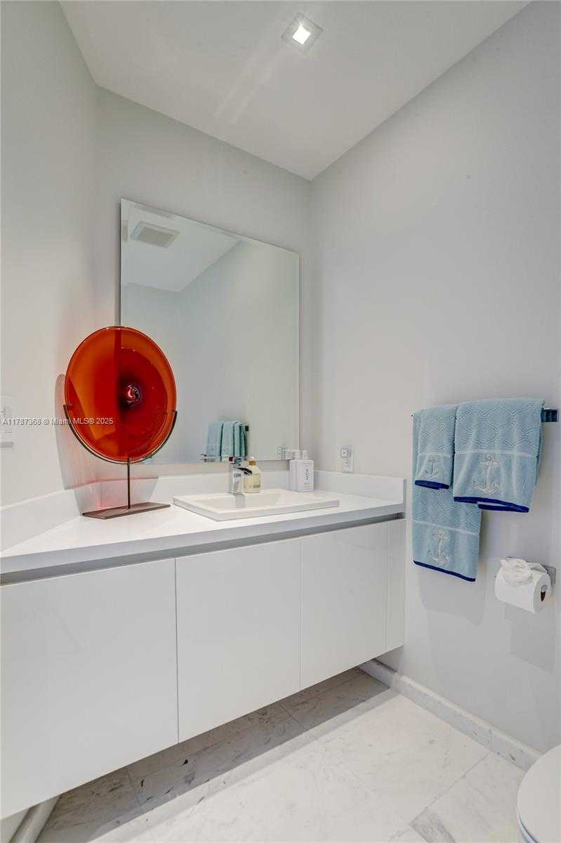 Small Image of 701 NORTH FORT LAUDERDALE BEACH BOULEVARD #405, Fort Lauderdale Number 46