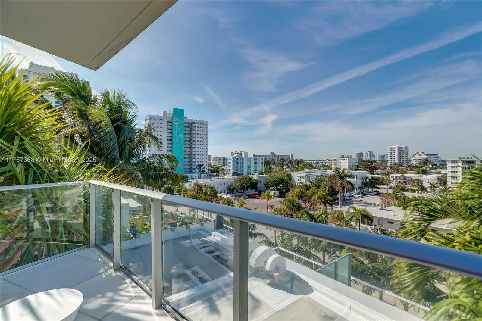 Small Image of 701 NORTH FORT LAUDERDALE BEACH BOULEVARD #405, Fort Lauderdale Number 54