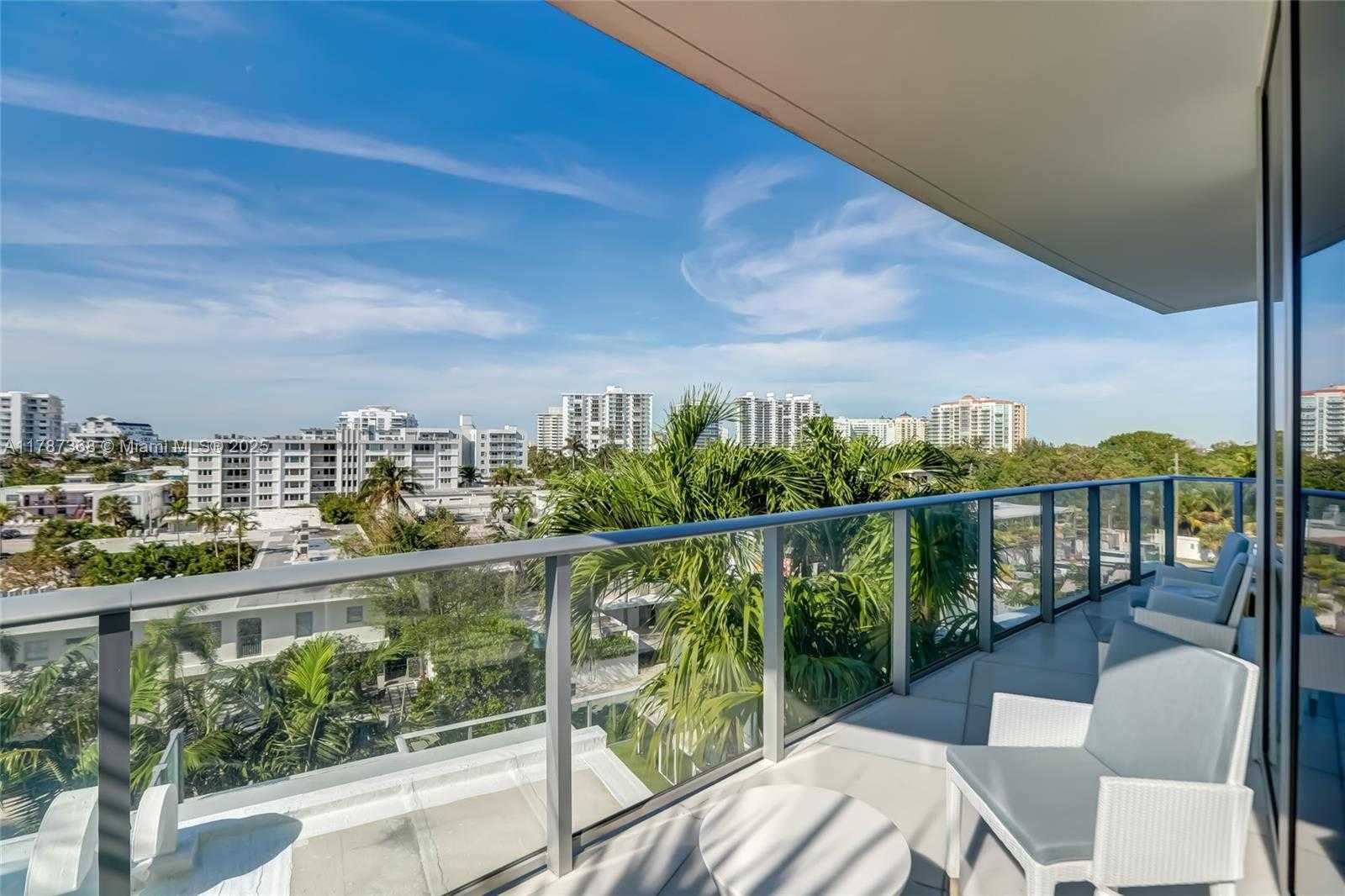 Small Image of 701 NORTH FORT LAUDERDALE BEACH BOULEVARD #405, Fort Lauderdale Number 55
