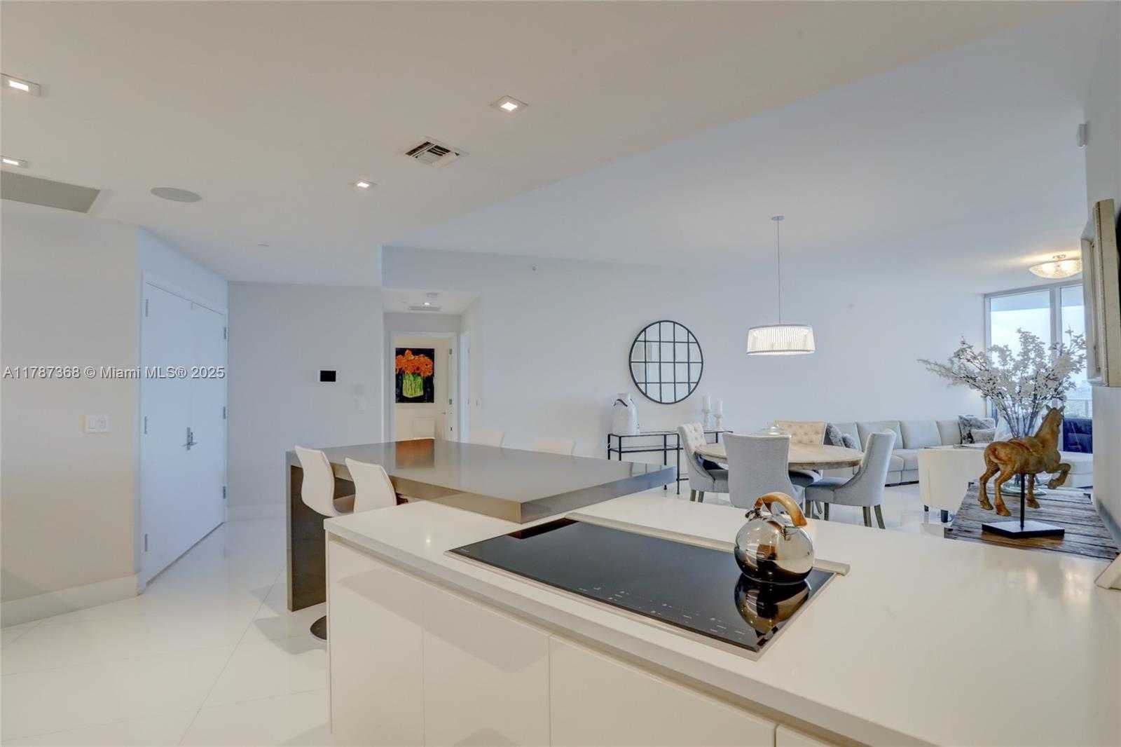 Small Image of 701 NORTH FORT LAUDERDALE BEACH BOULEVARD #405, Fort Lauderdale Number 64