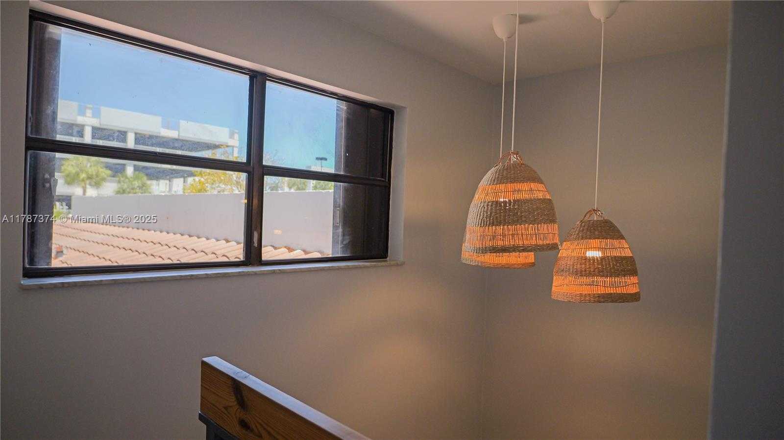 Small Image of 2520 NORTH EAST 9TH ST, Fort Lauderdale Number 12