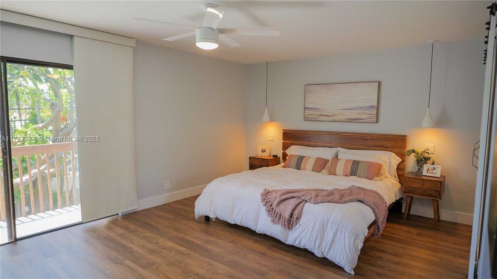 Small Image of 2520 NORTH EAST 9TH ST, Fort Lauderdale Number 13