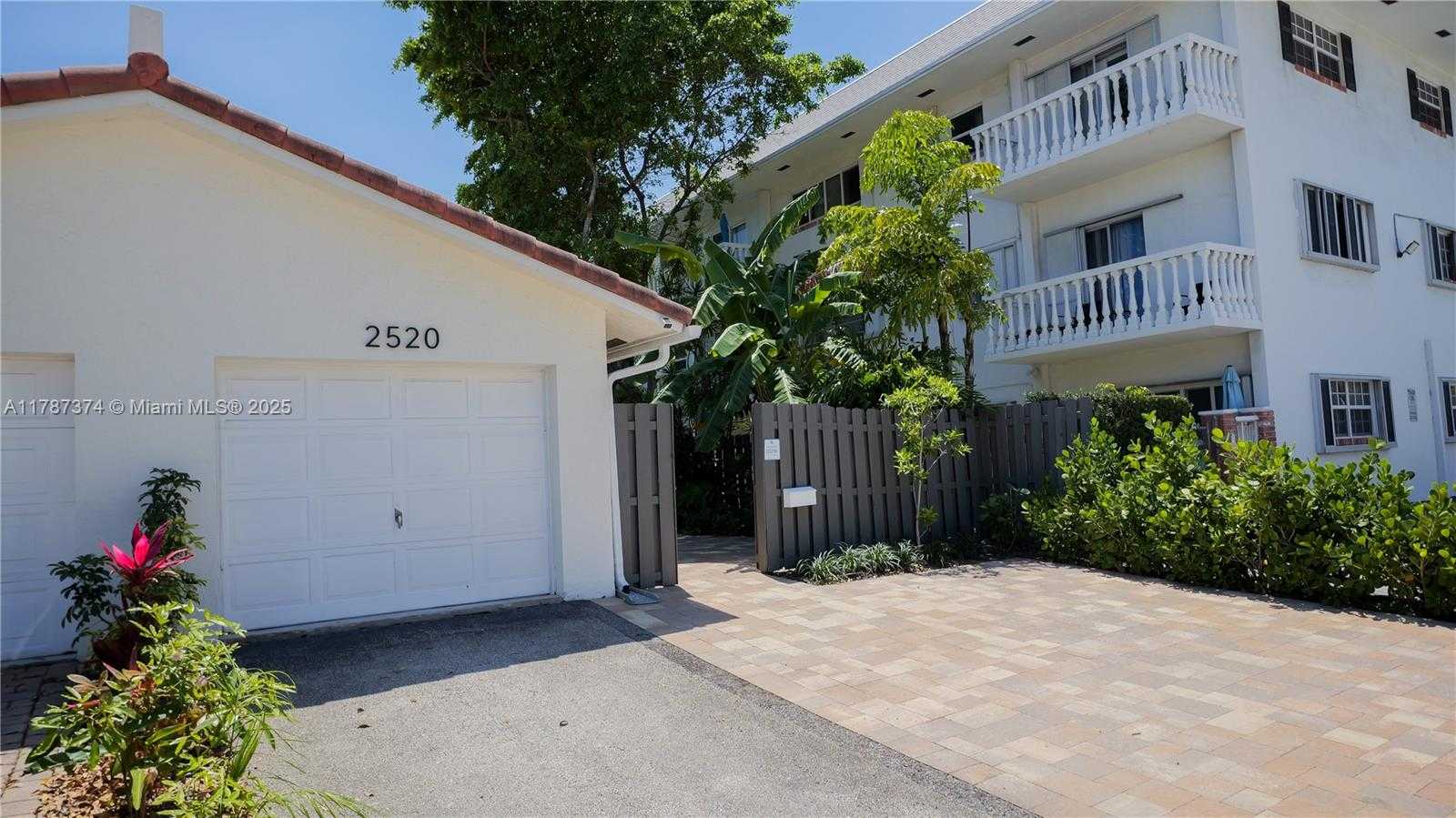 Small Image of 2520 NORTH EAST 9TH ST, Fort Lauderdale Number 34